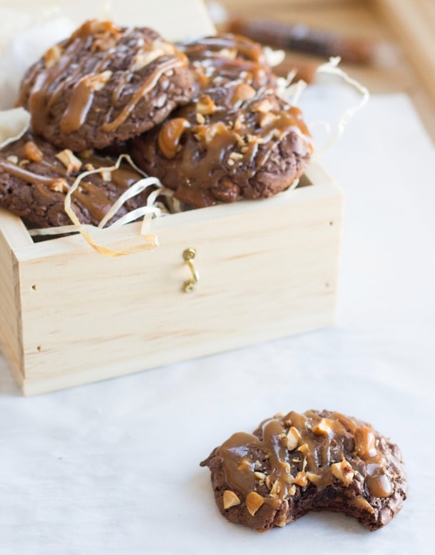 Caramel Cashew Chocolate Cookies box