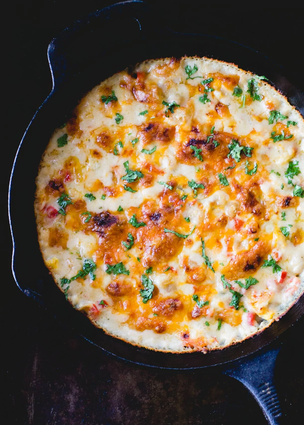 Skillet White Chicken Chili Dip ~ hot and cheesy, in a cast iron skillet. {gluten-free}