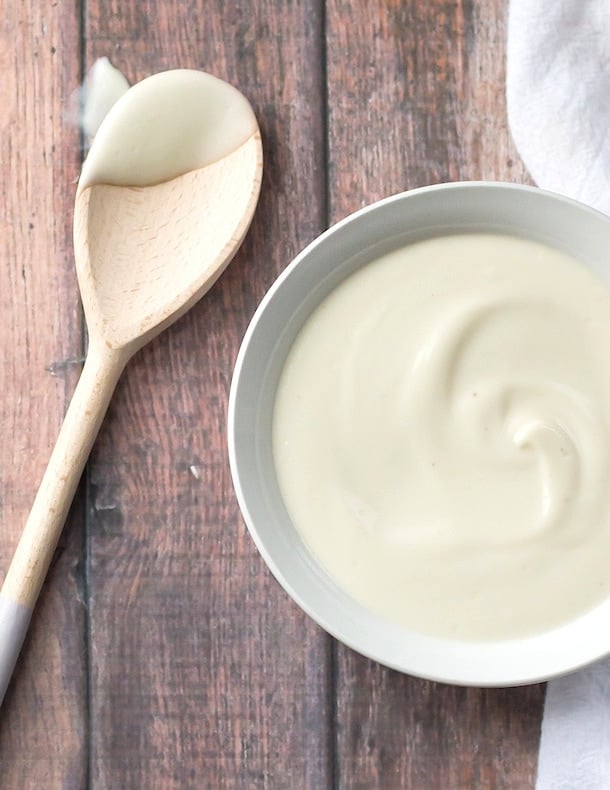 Creamy Vegan Cauliflower Pasta Sauce ~ made with roasted garlic & cashews