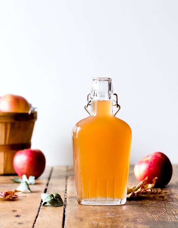 Apple Shrub recipe {to preserve fall apples}