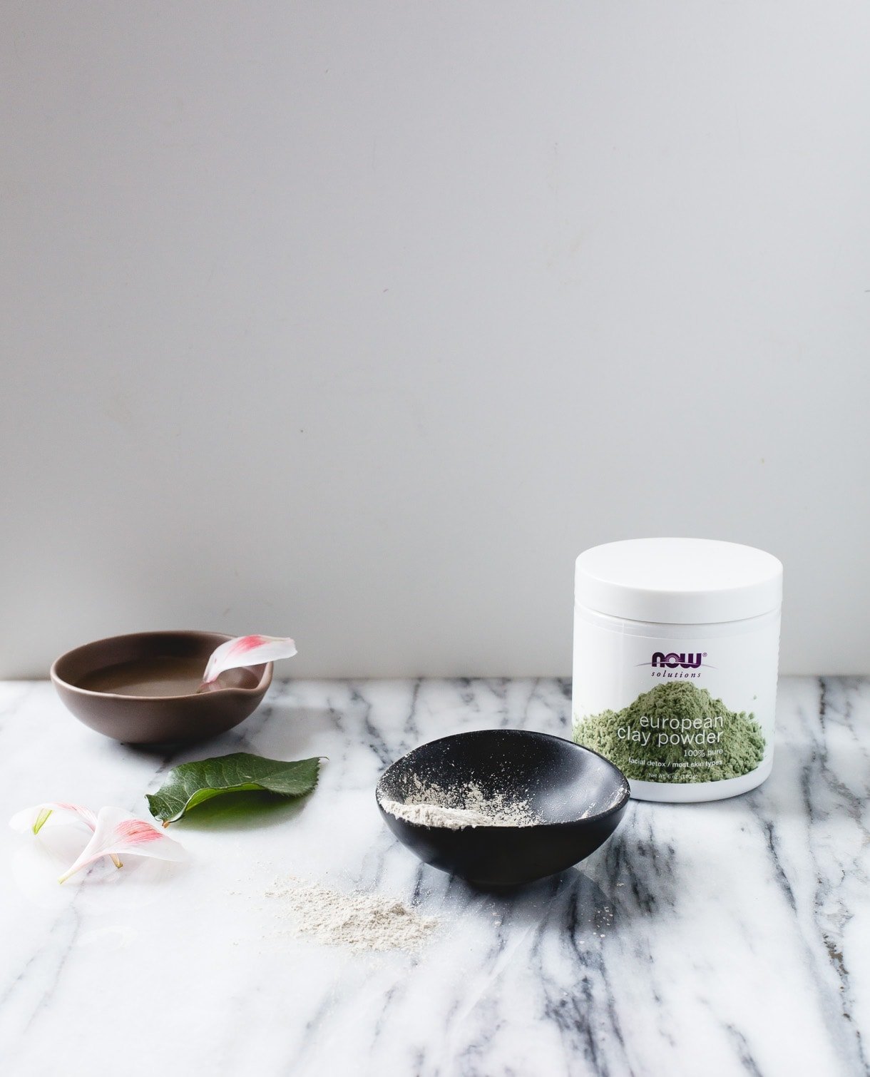 Moisturizing DIY Clay Mask {3 ingredients, using european clay powder}