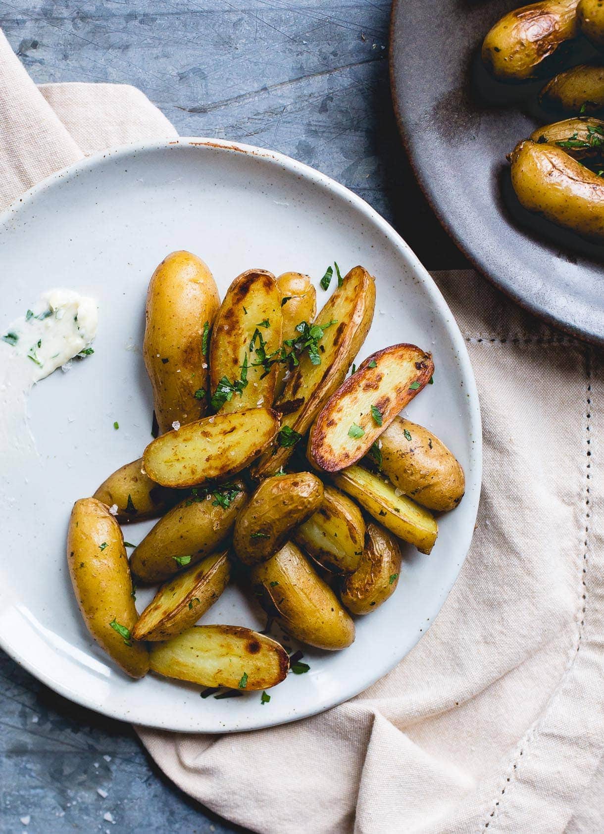 Golden Garlic Butter Fingerling Potatoes