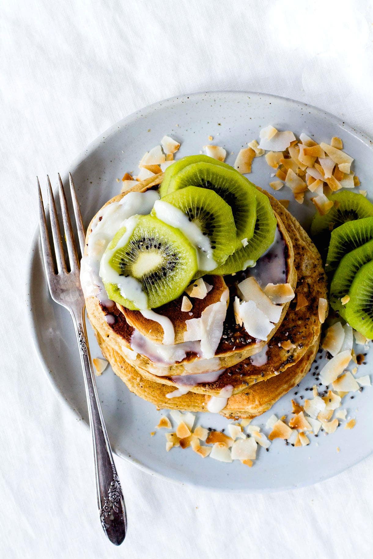 Fluffy Gluten-Free Pancakes with Coconut Butter & Kiwis (made in the blender)