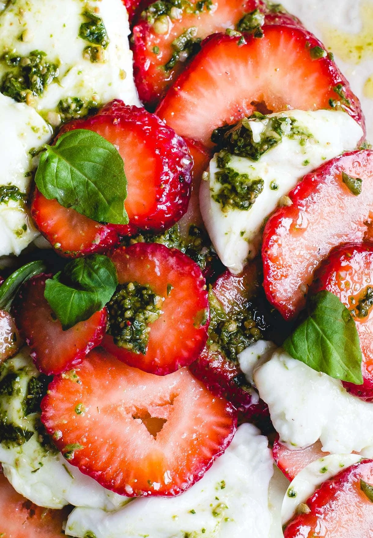 Pesto Strawberry Caprese Salad recipe