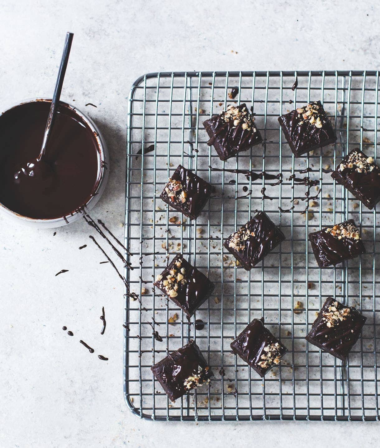 No-Bake Healthy Vegan Brownies (minis!)