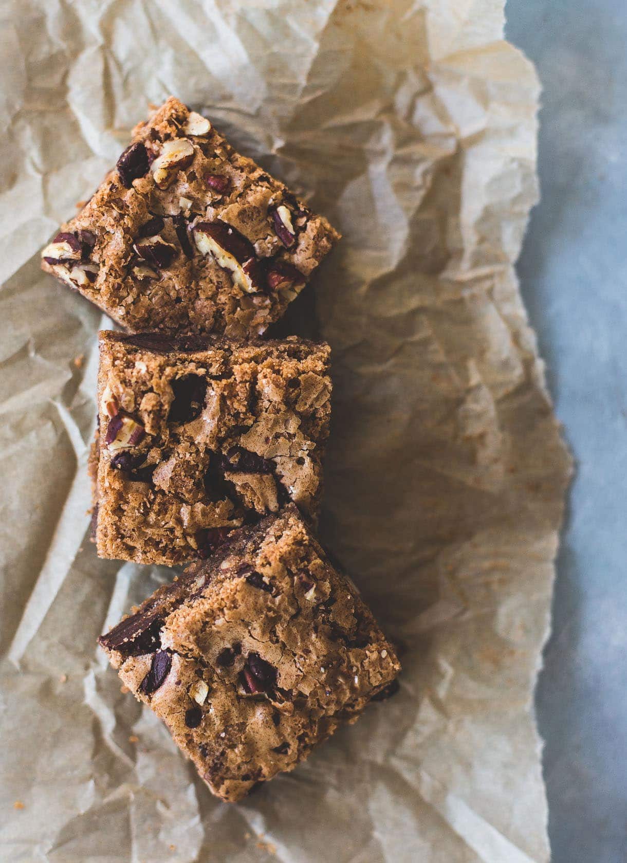 Coffee Chocolate Chunk Gluten Free Cookie Bars {made with teff flour, gluten-free}