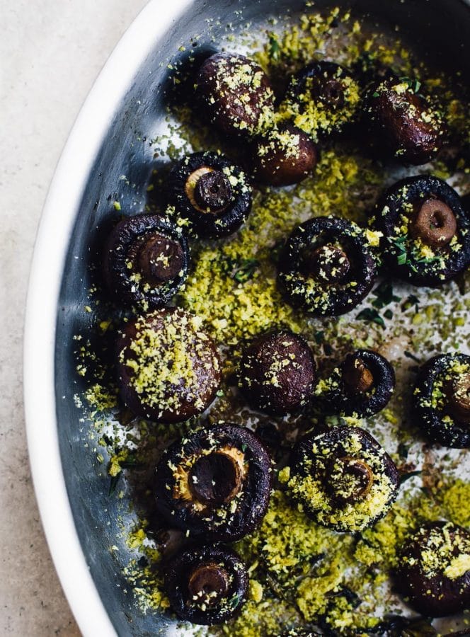 Oregano and Butter Roasted Mushrooms with Crispy Crumbs {glutenfree}