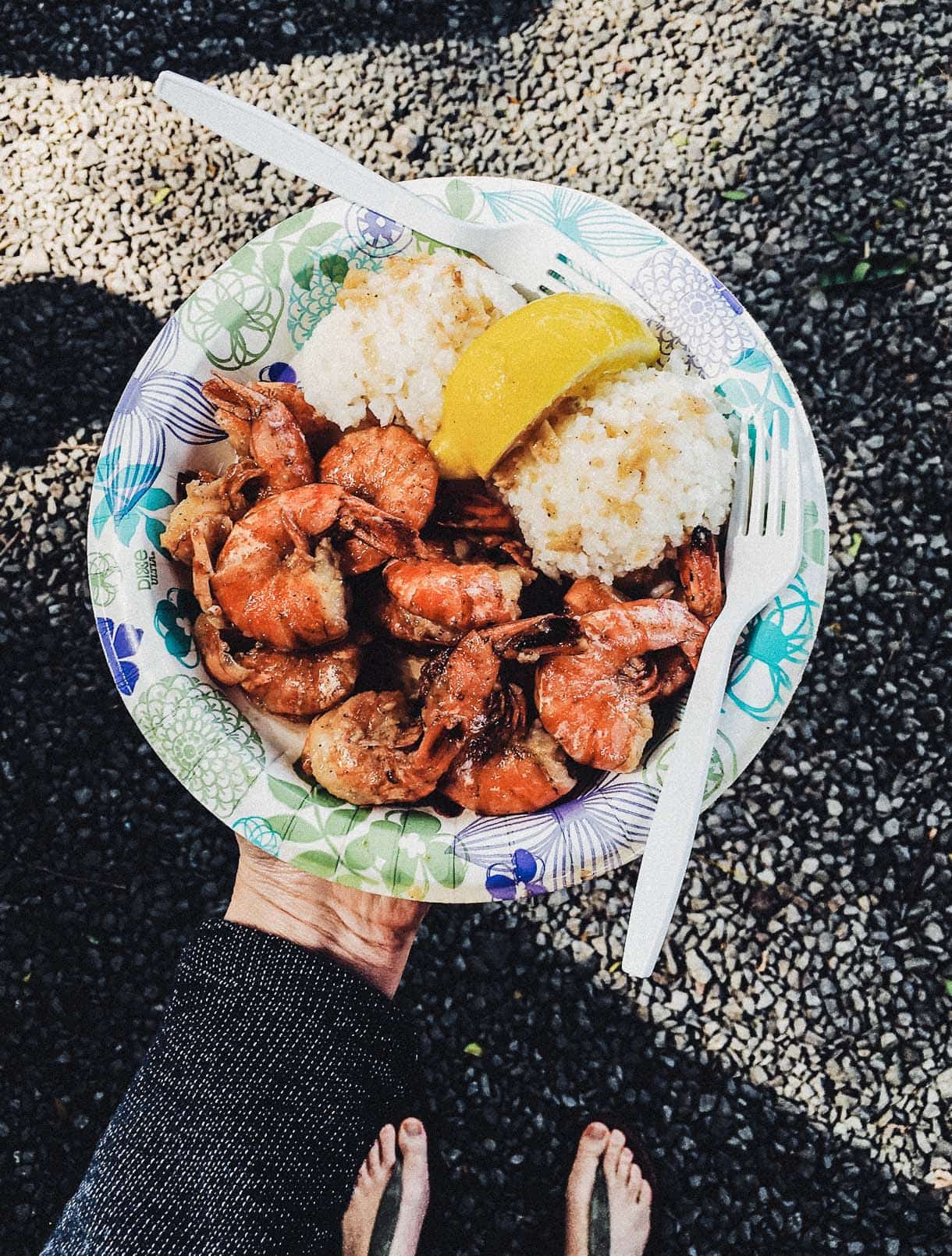 The best shrimp truck in Oahu is Giovanni's! The scampi is the way to go, with lots of garlic butter.