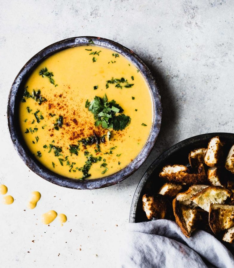 Roasted Jalapeño Queso Recipe with Bagel Dippers + video