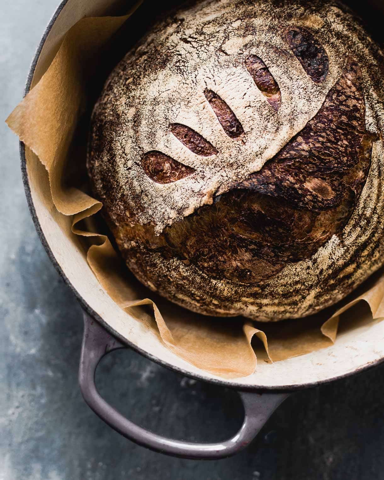 Naturally Fermented Sourdough Bread in Dutch Oven // sourdough baking tips