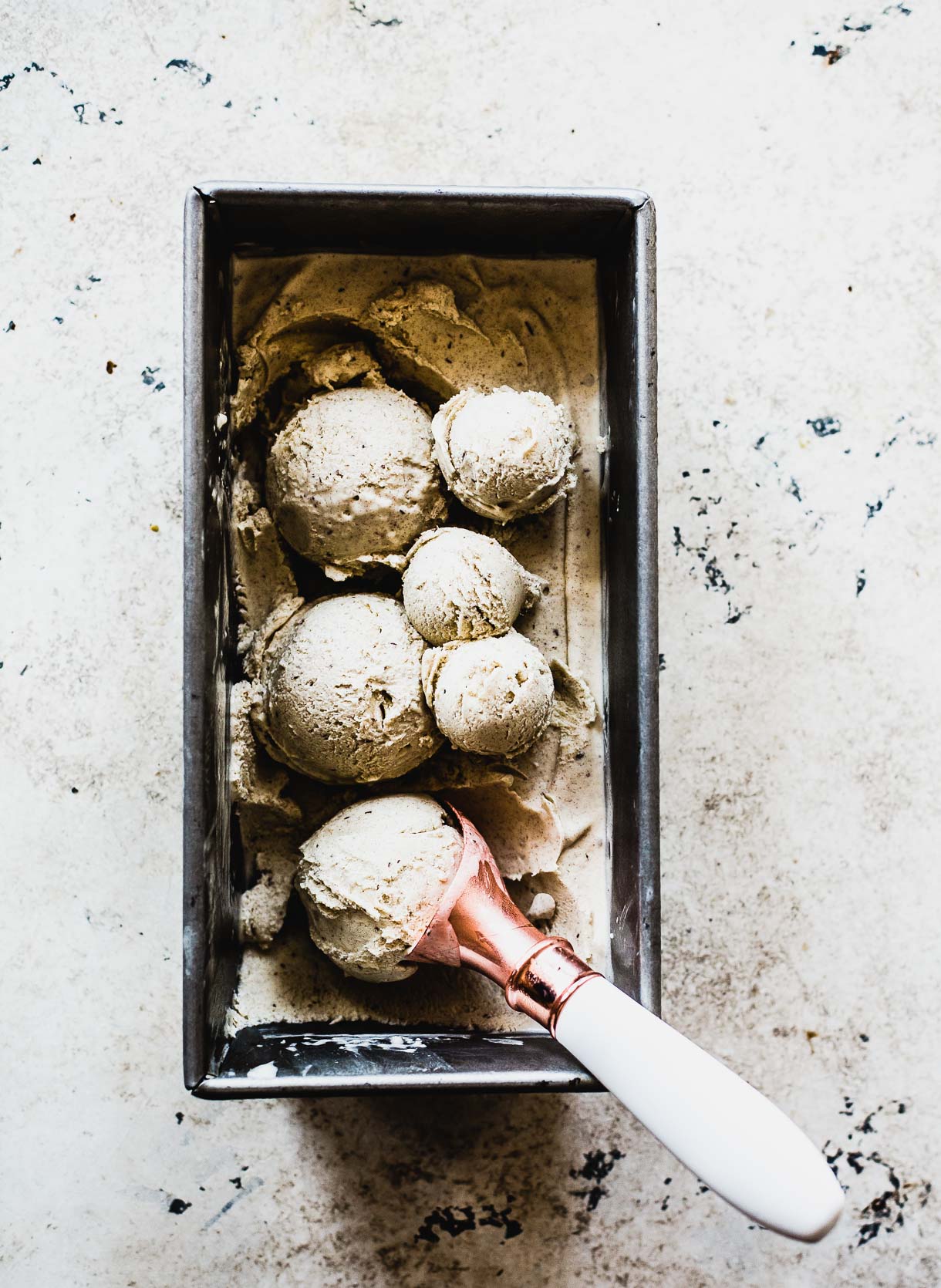 Here's the scoop on ice cream dishers  dating back to the 1920s