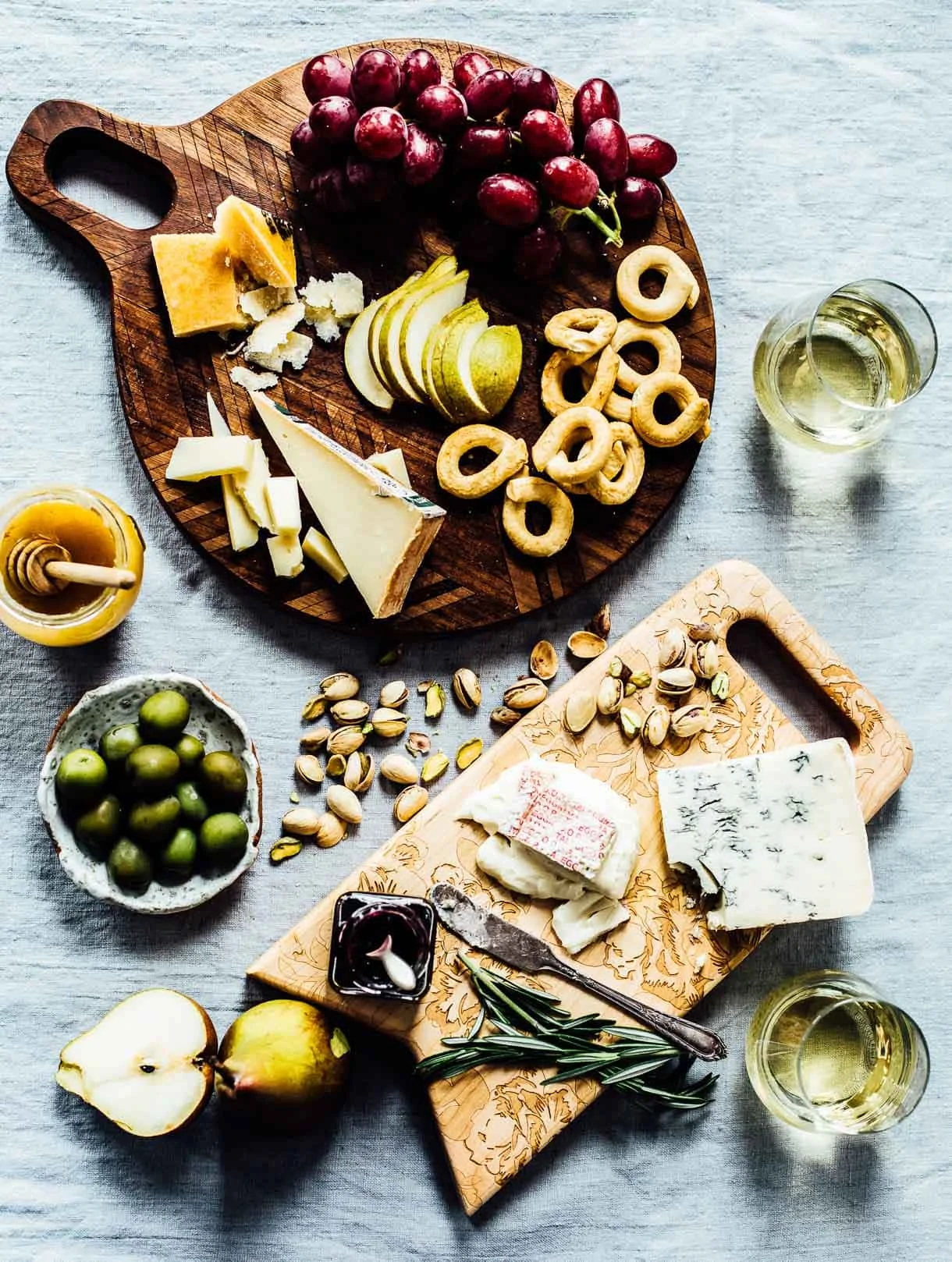 How to Make an Italian Cheese Board, with wine pairings