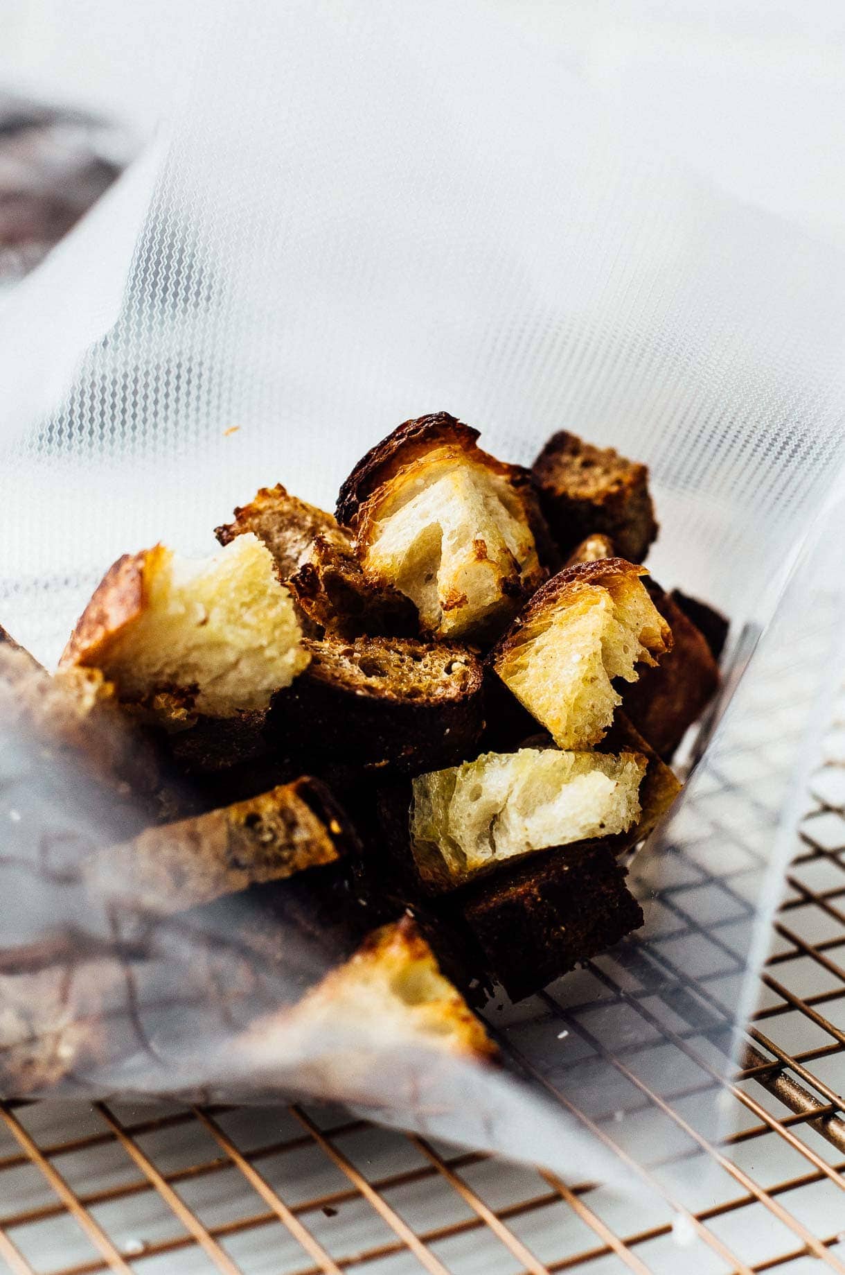 how to make sourdough croutons