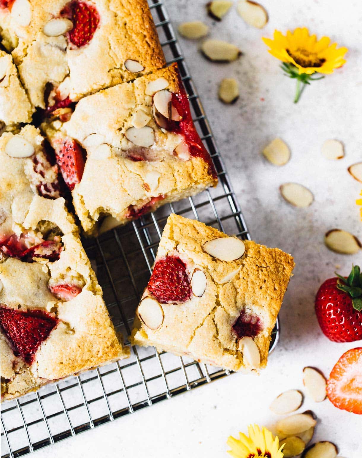 Gluten-Free Strawberry Blondie Bar Recipe