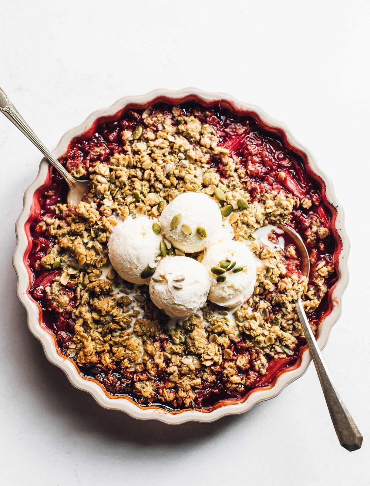 Gluten-Free Rhubarb Crisp (Vegan & Dairy-Free!) - Ai Made It For You