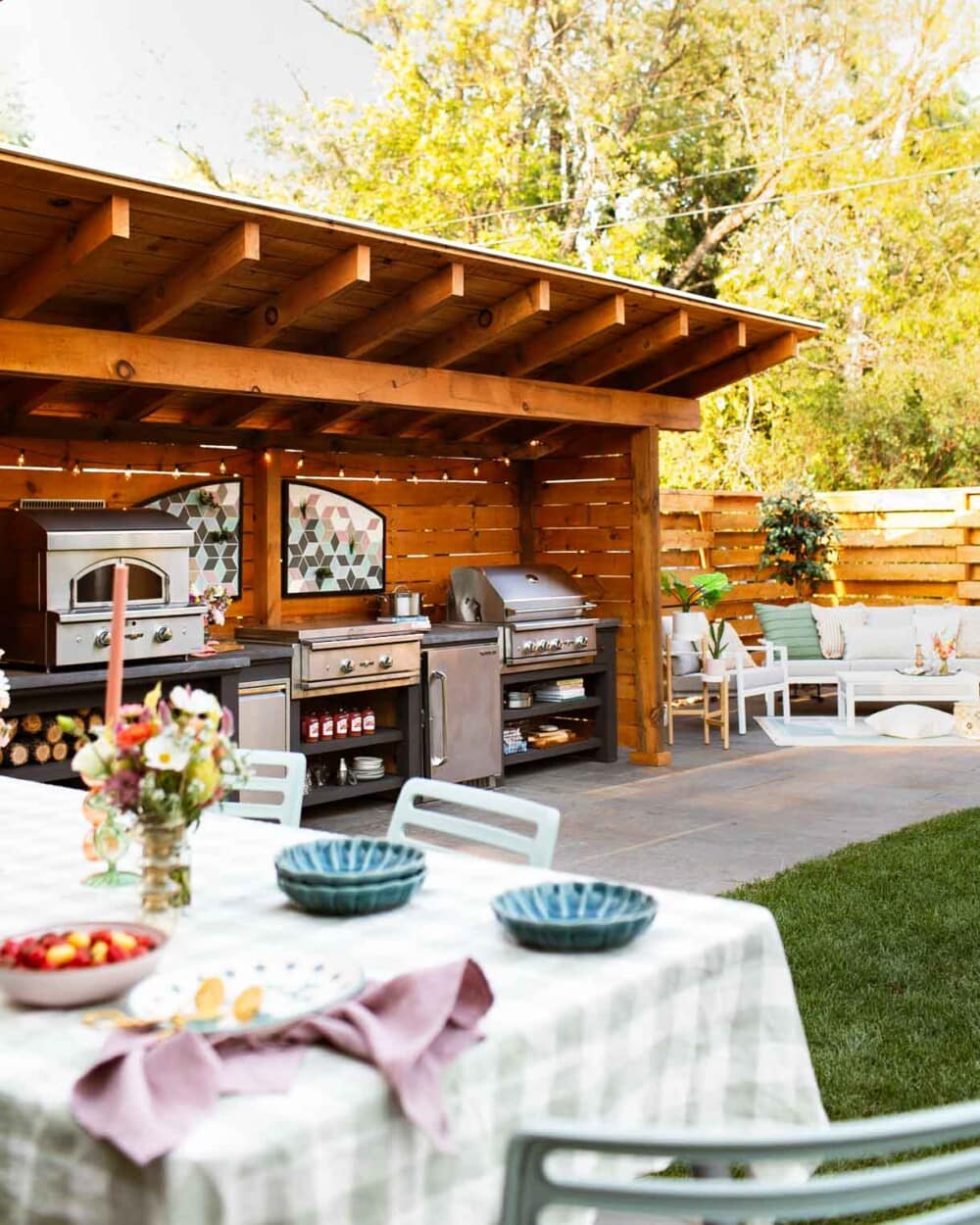 outdoor kitchen design with wooden covered kitchen